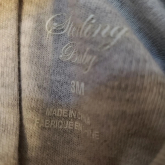 Baby Boys Gray 3M Bear Onesie - Picture 2 of 3